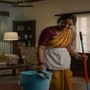 మీ ఇంట్లో పని మనిషికి ఈ ఐదు విషయాలు ఎప్పటికీ తెలియనివ్వకండి!