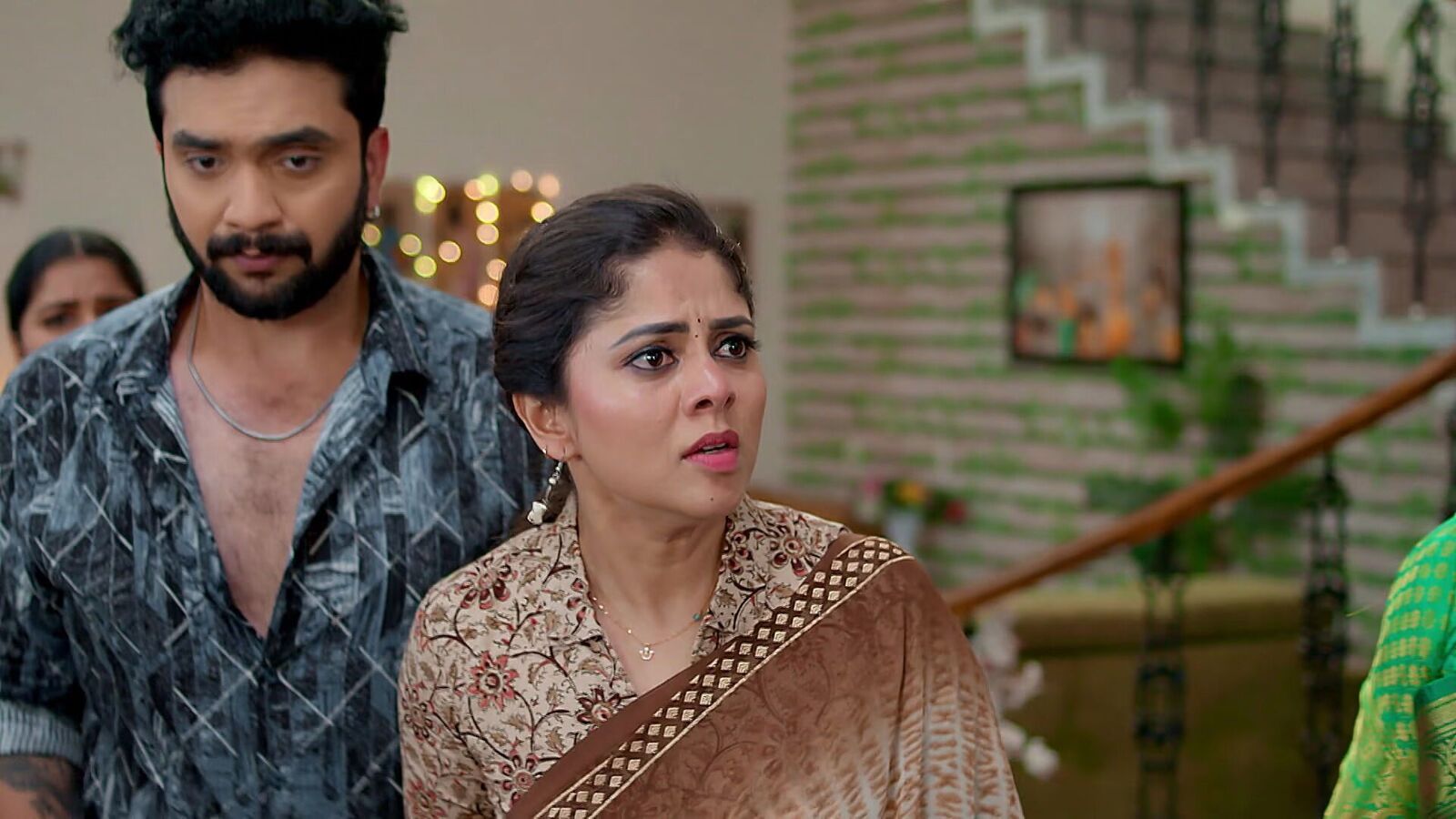 Brahmamudi February 5th Episode: రాజ్ డ‌బ్బులు కొట్టేసిన రాహుల్ - అడ్డంగా బుక్కైన రుద్రాణి - రాజ్‌ను కాపాడిన కావ్య‌