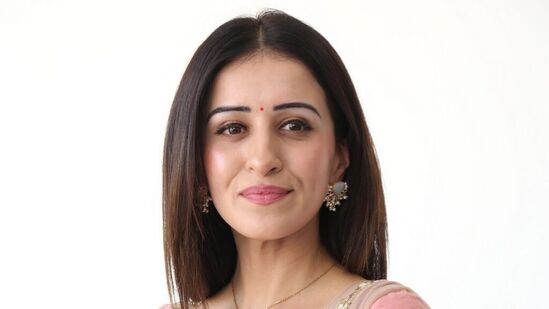 23 ఏళ్ల తర్వాత మ‌జాకా మూవీతో మళ్ళీ తెరపై కనిపిస్తున్నాన‌ని అన్షు అన్న‌ది. ఈ సినిమాలో య‌శోద అనే పాత్ర‌లో క‌నిపించ‌బోతున్న‌ట్లు చెప్పింది. ఈ మూవీ కోసం తెలుగు భాష నేర్చుకున్నాన‌ని అన్షు అన్న‌ది.&nbsp;