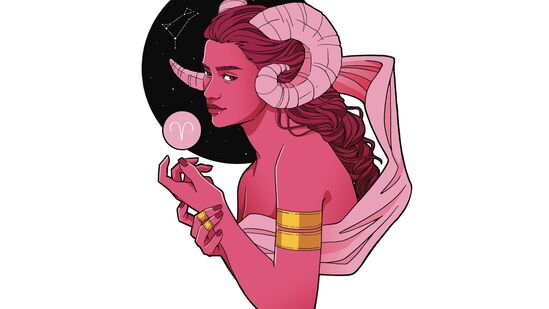 మేష రాశి : శని, సూర్యుడు అనుగ్రహం పొందుతారు.కుంభ రాశిలో సూర్యుని సంచారం ఈ రాశి వారికి లాభదాయకంగా ఉంటుంది.కుంభ రాశిలో సూర్యుని సంచారం ఈ రాశి వారికి పనికొస్తుంది.తండ్రితో సంబంధం సక్రమంగా లేకపోతే వారిలో కూడా సానుకూల మార్పు వస్తుంది.పనిలో సమస్యలు ఉంటే సమస్యలు దానంతట అదే పరిష్కారం అవుతాయి.ఒత్తిడిని వదిలించుకోవడానికి మీరు చేసే ప్రయత్నాలు ఫలిస్తాయి. మేష రాశి : శని, సూర్యుడు అనుగ్రహం పొందుతారు.కుంభ రాశిలో సూర్యుని సంచారం ఈ రాశి వారికి లాభదాయకంగా ఉంటుంది.కుంభ రాశిలో సూర్యుని సంచారం ఈ రాశి వారికి పనికొస్తుంది.తండ్రితో సంబంధం సక్రమంగా లేకపోతే వారిలో కూడా సానుకూల మార్పు వస్తుంది.పనిలో సమస్యలు ఉంటే సమస్యలు దానంతట అదే పరిష్కారం అవుతాయి.ఒత్తిడిని వదిలించుకోవడానికి మీరు చేసే ప్రయత్నాలు ఫలిస్తాయి.