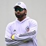 రోహిత్ శర్మ టెస్టు కెరీర్ కు ఎండ్ కార్డు పడనుందని సమాచారం రోహిత్ శర్మ టెస్టు కెరీర్ కు ఎండ్ కార్డు పడనుందని సమాచారం