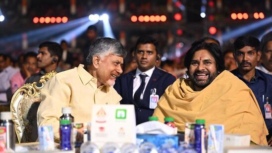 ఫ్యాక్షన్ హింసకు గురైన అనేక కుటుంబాలకు ఎన్టీఆర్ ట్రస్ట్ ఆశాజ్యోతిగా నిలిచిందని లోకష్ చెప్పారు. వారికి విద్య, ఆర్థిక మద్దతును అందిస్తోందన్నారు. తన పాదయాత్రలో.. చాలా మంది చిన్న పిల్లల జీవితాలను ట్రస్ట్ ఎలా మార్చేసిందో ప్రత్యక్షంగా చూశానని చెప్పారు.&nbsp;