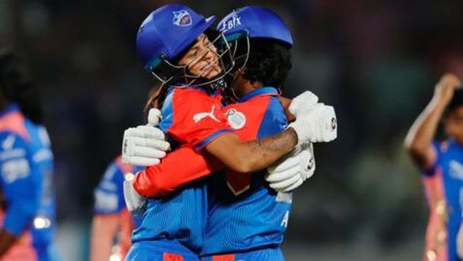 WPL 2025: ఢిల్లీ జోరు.. చెలరేగిన లానింగ్, అనబెల్.. యూపీ వారియర్స్ పై చివరి ఓవర్లో విజయం