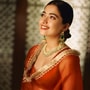సింపుల్‌గా ఉన్నా అట్రాక్టివ్‌గా కనిపించడం కోసం రష్మిక ఎలాంటి మేకప్ వేసుకుంటారంటే