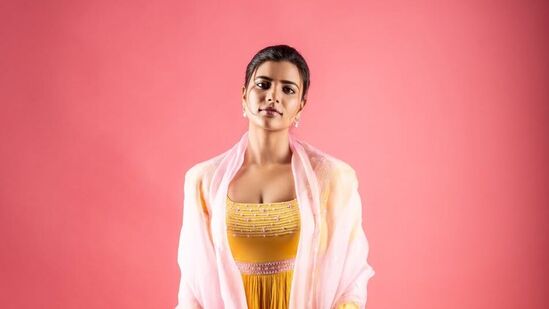 ప్ర‌స్తుతం త‌మిళం, మ‌ల‌యాళ భాష‌ల్లో ఆరు సినిమాలు చేస్తూ బిజీగా ఉంది ఐశ్వ‌ర్య రాజేష్‌.&nbsp;