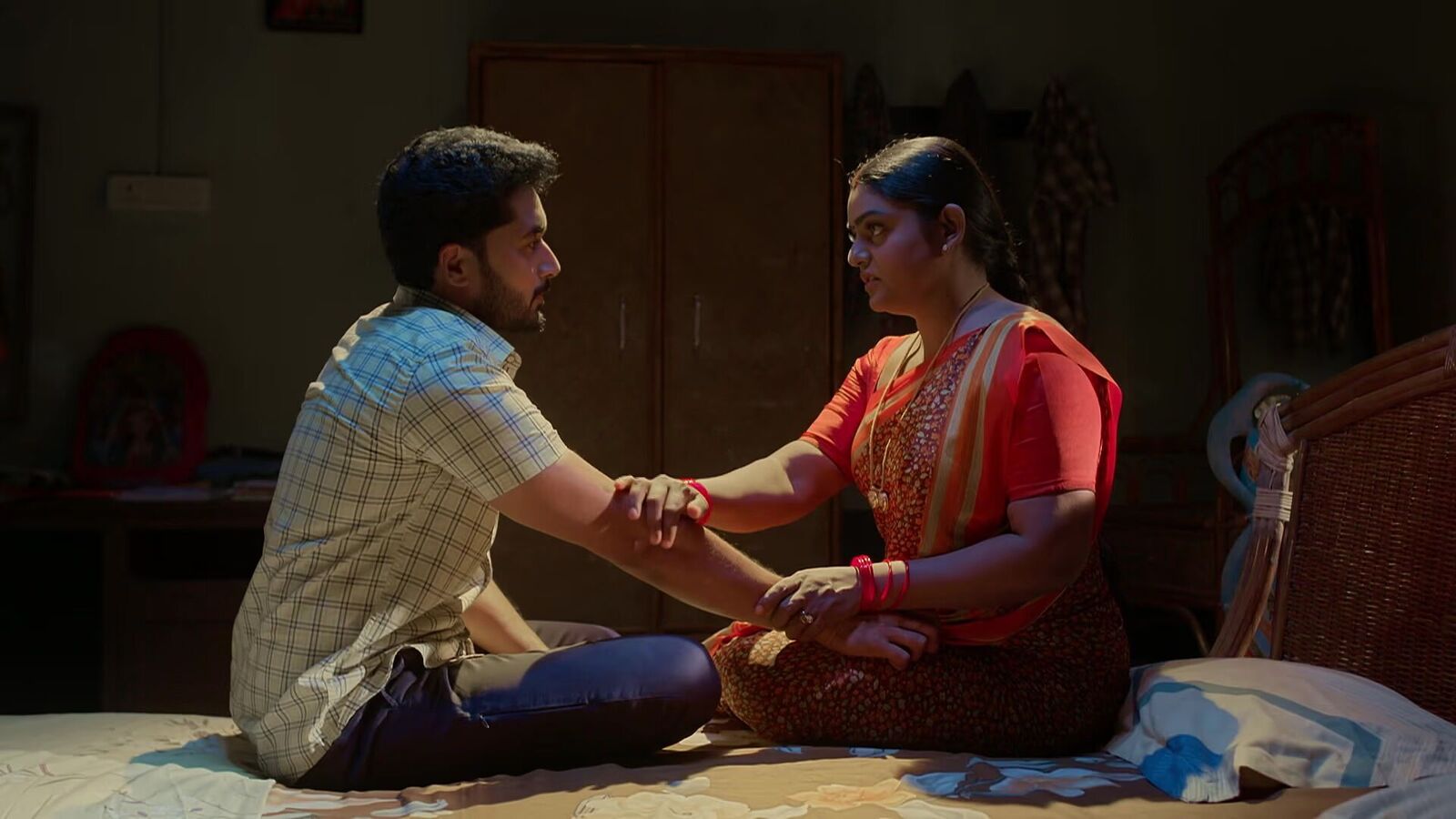 Karthika Deepam 2 Serial: జ్యోత్స్న‌కు డెడ్‌లైన్ పెట్టిన ద‌శ‌ర‌థ్ -రొమాంటిక్ మూడ్‌లో దీప‌, కార్తీక్ -శివ‌న్నారాయ‌ణ పంతం