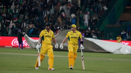 <p>Champions Trophy Points Table: ఛాంపియన్స్ ట్రోఫీ 2025లో మరో మ్యాచ్ వర్షం వల్ల ఫలితం తేలకుండానే ముగిసింది. గ్రూప్ బిలో జరగాల్సిన ఈ మ్యాచ్ ఫలితం తేలకపోవడంతో పాయింట్ల టేబుల్లో వచ్చిన మార్పులేంటో చూద్దాం.</p>
