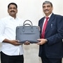 నేడు ఏపీ అసెంబ్లీలో వార్షిక బడ్జెట్ ప్రవేశపెట్టనున్న పయ్యావుల కేశవ్ నేడు ఏపీ అసెంబ్లీలో వార్షిక బడ్జెట్ ప్రవేశపెట్టనున్న పయ్యావుల కేశవ్