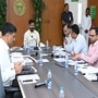 హైదరాబాద్ కు మూడు వైపులా ఇసుక స్టాక్ పాయింట్లు, మినరల్ బ్లాక్ ల వేలానికి టెండర్లు- సీఎం రేవంత్ రెడ్డి హైదరాబాద్ కు మూడు వైపులా ఇసుక స్టాక్ పాయింట్లు, మినరల్ బ్లాక్ ల వేలానికి టెండర్లు- సీఎం రేవంత్ రెడ్డి