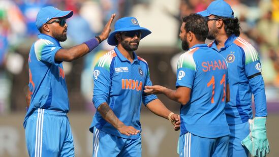 బౌలింగ్ లోనూ టీమిండియాకు ఎదురు లేదు. దుబాయ్ అంతర్జాతీయ పిచ్ పై నలుగురు స్పిన్నర్లను ఆడిస్తూ ప్రత్యర్థి జట్లను చుట్టేస్తోంది. వరుణ్ చక్రవర్తి, కుల్ దీప్, అక్షర్ పటేల్, రవీంద్ర జడేజా స్పిన్ తో సత్తాచాటుతున్నారు. రెండు మ్యాచ్ లే ఆడిన వరుణ్ 7 వికెట్లు తీశాడు. మరోవైపు పేసర్ షమి సత్తాచాటుతున్నాడు. 4 ఇన్నింగ్స్ ల్లో 8 వికెట్లు పడగొట్టాడు.&nbsp;