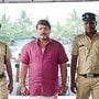 ఇల్లు ఇల్లాలు పిల్లలు సీరియల్లో ప్రభాకర్, ఆమని లీడ్ రోల్స్లో నటిస్తున్నారు. ప్రశాంత్, రఫీక్ షా, లావణ్య, వైభవ్ సూర్య, అన్షురెడ్డి కీలక పాత్రలు పోషిస్తున్నారు. <p>ఇల్లు ఇల్లాలు పిల్లలు సీరియల్లో ప్రభాకర్, ఆమని లీడ్ రోల్స్లో నటిస్తున్నారు. ప్రశాంత్, రఫీక్ షా, లావణ్య, వైభవ్ సూర్య, అన్షురెడ్డి కీలక పాత్రలు పోషిస్తున్నారు. </p>