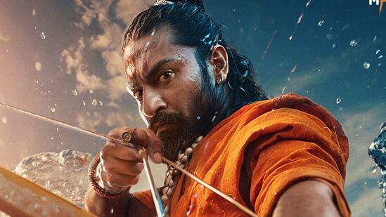 బాలీవుడ్ బాక్సాఫీస్ను షేక్ చేస్తున్న ‘ఛావా’ చిత్రం.. తెలుగులోనూ మంచి కలెక్షన్లను దక్కించుకుంటోంది. విక్కీ కౌశల్, రష్మిక మందన్నా లీడ్ రోల్స్ చేసిన ఈ హిస్టారికల్ యాక్షన్ మూవీ హిందీలో ఫిబ్రవరి 14న విడుదల కాగా.. తెలుగు వెర్షన్ మార్చి 7న థియేటర్లలోకి వచ్చింది. తెలుగులో తొలి వీకెండ్లో ఈ మూవీ దుమ్మురేపింది. <p>బాలీవుడ్ బాక్సాఫీస్ను షేక్ చేస్తున్న ‘ఛావా’ చిత్రం.. తెలుగులోనూ మంచి కలెక్షన్లను దక్కించుకుంటోంది. విక్కీ కౌశల్, రష్మిక మందన్నా లీడ్ రోల్స్ చేసిన ఈ హిస్టారికల్ యాక్షన్ మూవీ హిందీలో ఫిబ్రవరి 14న విడుదల కాగా.. తెలుగు వెర్షన్ మార్చి 7న థియేటర్లలోకి వచ్చింది. తెలుగులో తొలి వీకెండ్లో ఈ మూవీ దుమ్మురేపింది. </p>