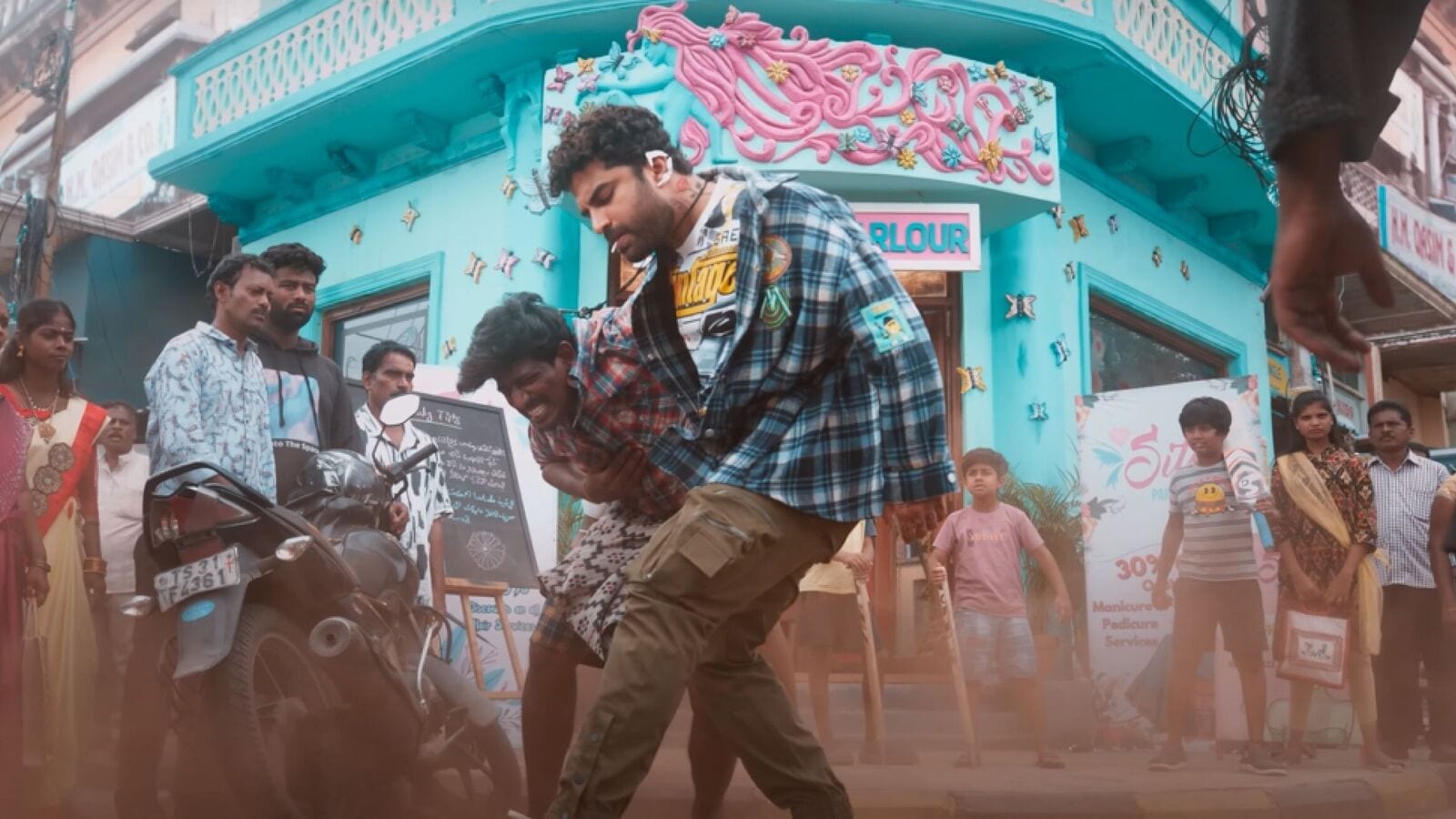 OTT Comedy: ఓటీటీ మరో భాషలో అందుబాటులోకి వచ్చిన విశ్వక్‍సేన్ కామెడీ మూవీ.. ఈ విషయంపై ఆసక్తి!