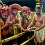 శబరిమల అయ్యప్ప స్వామి ఆలయంలో భక్తులు.. శబరిమల అయ్యప్ప స్వామి ఆలయంలో భక్తులు..