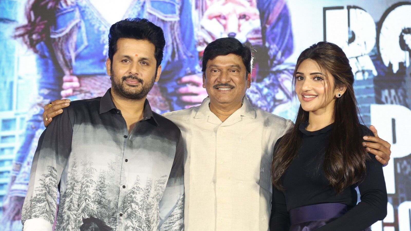 Telugu Cinema News Live March 12, 2025: Hero Nithiin: రాబిన్‌హుడ్‌లో ఒక్క బూతు డైలాగ్ కూడా ఉండ‌దు - నాపై ప‌డ్డ ఫ్లాప్ ముద్ర పోతుంది -నితిన్ కామెంట్స్‌