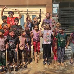 <p>Holi Celebrations: హైదరాబాద్ లోని బడంగ్‌పేట్ లో చిన్నారుల హోలీ సెలబ్రేషన్స్</p>