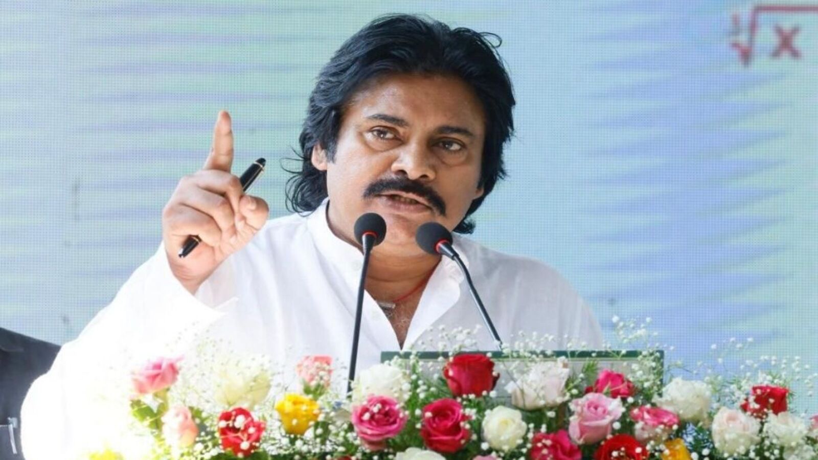 Pawan Kalyan: ‘‘అప్పటికింకా ఆయన పుట్టలేదు..’’: పవన్ కళ్యాణ్ పై డీఎంకే నేత వ్యంగ్య వ్యాఖ్యలు