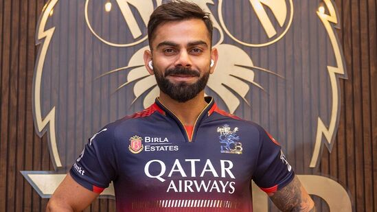ఐపీఎల్ లో కింగ్ కోహ్లికి తిరుగేలేదు. సెంచరీల్లోనూ అతనే టాప్. ఈ ఆర్సీబీ క్రికెటర్ 8 సెంచరీలతో నంబర్ వన్ ప్లేస్ లో ఉన్నాడు. 2008 నుంచి ఆర్సీబీతోనే ఆడుతున్న కోహ్లి 8 హండ్రెడ్స్ చేశాడు. కోహ్లి 252 మ్యాచ్ లాడాడు.&nbsp;