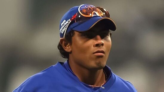 IPL Controversies: ఐపీఎల్ 2010 నుంచి రవీంద్ర జడేజాను నిషేధించారు. ఆ ఏడాది రాజస్థాన్ రాయల్స్ తో కాంట్రాక్టుపై సంతకం చేయడానికి అతడు నిరాకరించడమే కారణం.