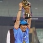 Sachin Tendulkar: క్లాసిక్ అప్పర్ కట్ షాట్లతో అలరించిన సచిన్.. సంబరంగా టైటిల్ ఎత్తిన మాస్టర్ బ్లాస్టర్.. యువీ గొడవ