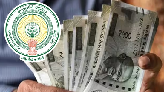 మే నెల పెన్షన్లు నేవైసీపీ ప్రభుత్వం రూ.1000 పెన్షన్ పెంచడానికి ఐదేళ్లు సమయం తీసుకుంటే కూటమి ప్రభుత్వం రాగానే రూ. వెయ్యి పెంచిందని మంత్రి కొండపల్లి శ్రీనివాస్ తెలిపారు. &nbsp;ప్రస్తుతం పెన్షనర్లలో అనర్హులను తొలగిస్తున్నామన్నారు.&nbsp;