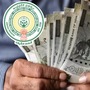 <p>మే నెల పెన్షన్లు నేవైసీపీ ప్రభుత్వం రూ.1000 పెన్షన్ పెంచడానికి ఐదేళ్లు సమయం తీసుకుంటే కూటమి ప్రభుత్వం రాగానే రూ. వెయ్యి పెంచిందని మంత్రి కొండపల్లి శ్రీనివాస్ తెలిపారు. &nbsp;ప్రస్తుతం పెన్షనర్లలో అనర్హులను తొలగిస్తున్నామన్నారు.&nbsp;</p>