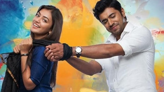 OTT Malayalam Movies: ఓం శాంతి ఓషానా నజ్రియా నజీమ్ కథానాయికగా నటించిన రొమాంటిక్ కామెడీ మూవీ. కొత్త కథాంశంతో విజయం సాధించింది. ఈ సినిమా అమెజాన్ ప్రైమ్ వీడియో ఓటీటీలో అందుబాటులో ఉంది.