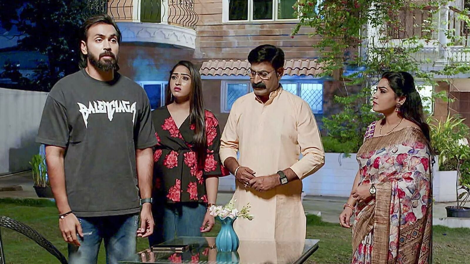 Brahmamudi March 25th Episode: రుద్రాణి నోరు మూయించిన కావ్య - యామిని సెంటిమెంట్ డ్రామా - రాజ్ మ‌ర్డ‌ర్‌కు స్కెచ్‌!