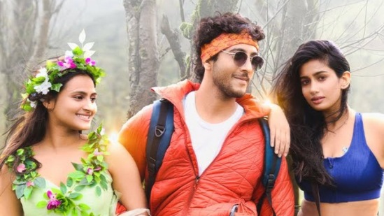 Theatrical Releases this week: యోగరాజ్ భట్ దర్శకత్వం వహించిన కన్నడ మూవీ 'మనద కథలు' మార్చి 28న రిలీజ్ కానుంది. సుముఖ ప్రధాన పాత్రలో నటిస్తున్న ఈ చిత్రంలో రసిక శెట్టి, అంజలి అనీష్ హీరోయిన్లుగా నటిస్తున్నారు.