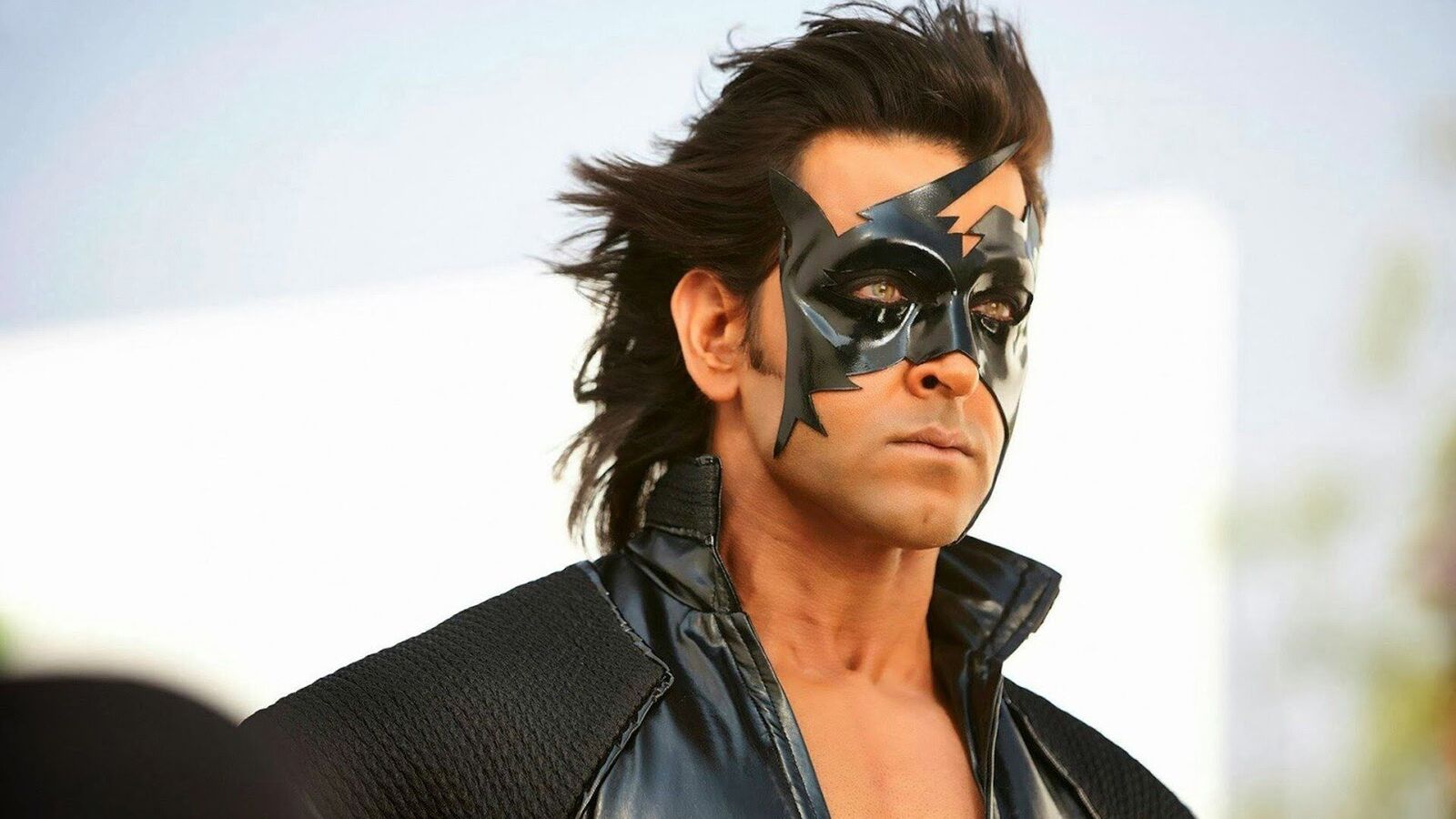 Krrish 4 Director: క్రిష్ 4 కూడా వచ్చేస్తోంది.. డైరెక్టర్‌గా మారిన బాలీవుడ్ స్టార్ హీరో..