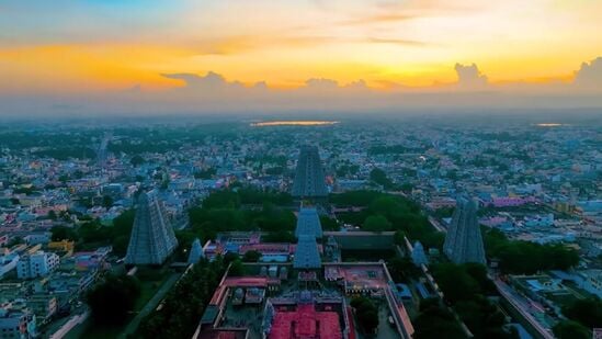 తెలంగాణ టూరిజం వెబ్ సైట్ ( https://tourism.telangana.gov.in/tours )లోకి వెళ్లి వివరాలను చెక్ చేసుకోవాలి. అంతేకాకుండా… ఇతర ప్యాకేజీలను కూడా చూడొచ్చు. 