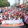 సీపీయం శ్రేణుల మహాధర్నా సీపీయం శ్రేణుల మహాధర్నా
