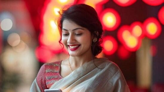 Jiofibre Prepaid Plan: 1 జీబీపీఎస్ స్పీడ్ ప్లాన్ లో రెండో దానికోసం ఏడాదికి రూ.101988 ప్లస్ జీఎస్టీ చెల్లించాల్సి ఉంటుంది.