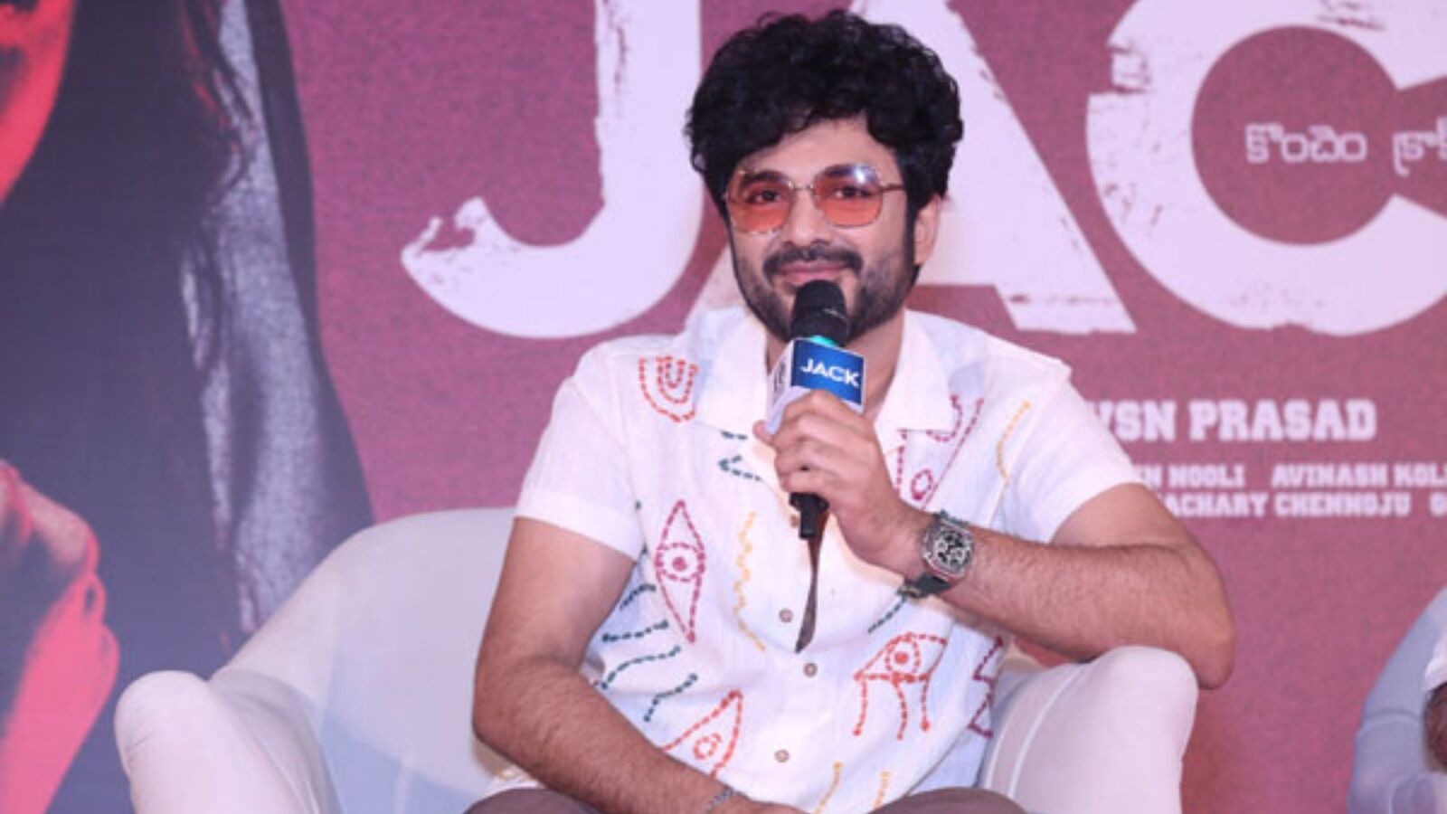 Siddhu Jonnalagadda: ఛార్మినార్ ఎపిసోడ్ ఇంటర్నేషనల్ లెవెల్‌లో ఉంటుంది.. హీరో సిద్ధు జొన్నలగడ్డ కామెంట్స్