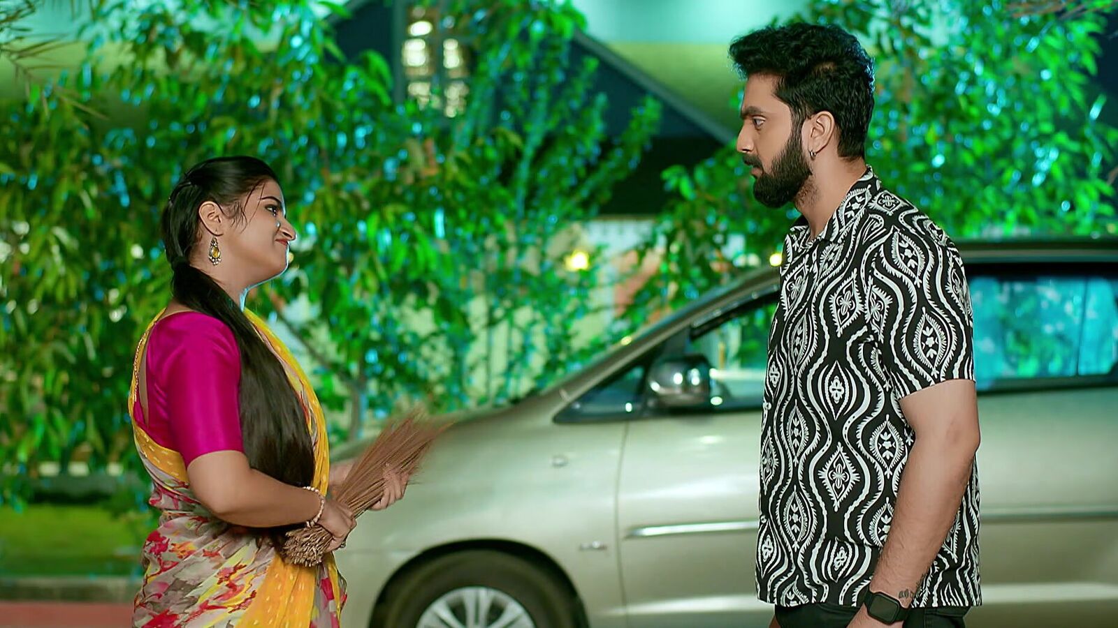 Brahmamudi April 5th Episode: కావ్య‌కు ముద్దు పెట్టిన రాజ్ -యామిని డ్రామాకు పుల్‌స్టాప్ -రాహుల్‌ను చిత‌క్కొట్టిన స్వ‌ప్న