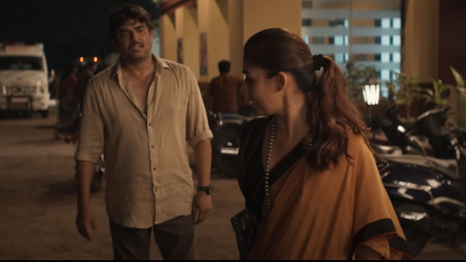 OTT Movie: ఓటీటీ అదరగొడుతున్న ముగ్గురు స్టార్ యాక్టర్ల సినిమా.. ట్రెండింగ్‍లో ఫస్ట్ ప్లేస్‍కు..