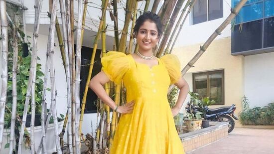 బ్ర‌హ్మ‌ముడి సీరియ‌ల్ క‌న్న‌డంలో స‌ప్త‌ప‌ది పేరుతో డ‌బ్ అయ్యింది. క‌న్న‌డంలో టాప్ సీరియ‌ల్స్‌లో ఒక‌టిగా కొన‌సాగుతోంది. 