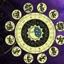 <p>Venus Transit: జ్యోతిషశాస్త్రం ప్రకారం శుక్రుడు సంతోషం, సంపద, అందం, ప్రేమకు కారణం. అందుకే శుక్రుడి సంచారం చాలా ముఖ్యమైనదిగా భావిస్తారు. శుక్రుడు తన దిశను మార్చుకొని సరళరేఖలో ప్రయాణించబోతున్నాడు. ఈ మార్పు మూడు రాశుల వారి జీవితాల్లోకి వెలుగు తీసుకురానుంది.</p>