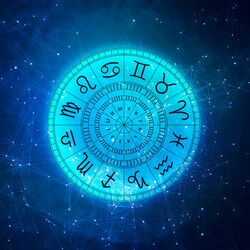 <p>జ్యోతిషశాస్త్రం ప్రకారం, కేతువు గ్రహం దాదాపు 18 నెలల తర్వాత ఒక రాశి నుండి మరొక రాశిలోకి ప్రవేశిస్తుంది. అంతేకాకుండా కేతు గ్రహం ఎల్లప్పుడూ తిరోగమన కదలికలో కదులుతుంది. ఛాయా గ్రహం కేతువు సూర్యునితో పాలించబడే సింహ రాశిలోకి ప్రవేశిస్తాడు. కేతు గ్రహం ఈ మార్పు మే నెలలో జరుగుతుంది. కొన్ని రాశిచక్ర గుర్తుల అదృష్టాన్ని మార్చవచ్చు. వారి సంపద పెరగవచ్చు. ఆ మూడు రాశులు ఏంటో తెలుసుకుందాం.</p>