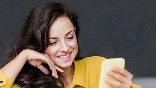 Free Netflix: జియో రూ.1799 ప్రీపెయిడ్ ప్లాన్ Free Netflix: జియో రూ.1799 ప్రీపెయిడ్ ప్లాన్