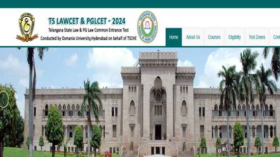 తెలంగాణ లాసెట్ అధికారిక వెబ్ సైట్ https://lawcet.tgche.ac.in/HOMEPAGE.aspx లోకి వెళ్లి ఫీజు చెల్లించటంతో పాటు అప్లికేషన్ ప్రాసెస్ పూర్తి చేసుకోవచ్చు. 