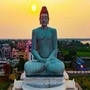 అమరావతిలో రియల్ బూమ్, వేగంగా పెరుగుతున్న భూముల ధరలు అమరావతిలో రియల్ బూమ్, వేగంగా పెరుగుతున్న భూముల ధరలు