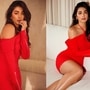 హిందీలో హై జవానీ తో ఇష్క్ హోనా హై మూవీలో హీరోయిన్గా నటిస్తోంది పూజాహెగ్డే. <p>హిందీలో హై జవానీ తో ఇష్క్ హోనా హై మూవీలో హీరోయిన్గా నటిస్తోంది పూజాహెగ్డే. </p>