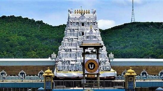 తిరుమల శ్రీవారి దర్శన టికెట్లు - జూలై నెల కోటా షెడ్యూల్ విడుదల, పూర్తి  వివరాలివే-tirumala darshan ticket updates arjitha seva 2025 june month  quota tickets released key dates check here ...