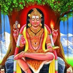 <p>గురువు గ్రహం త్వరలో తన గమనాన్ని మారుస్తాడు . గురువు 2025 మే 14 రాత్రి 11:20 గంటలకు తన గమనాన్ని గురువు . గురువు ప్రస్తుతం వృషభ రాశిలో ఉన్నాడు, తదుపరి మార్పు మిథున రాశిలో ఉంటుంది.</p>