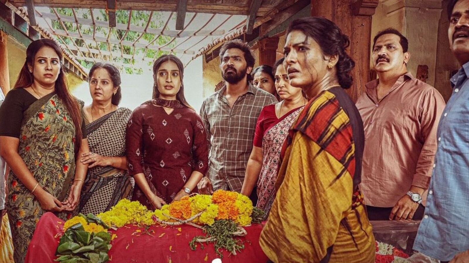 ఓటీటీ ట్రెండింగ్‍లో దూసుకొచ్చిన లోబడ్జెట్ కామెడీ మూవీ.. స్ట్రీమింగ్‍లో దుమ్మురేపుతున్న చిత్రం.. మీరు చూశారా!