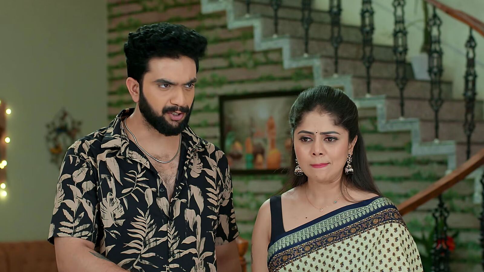 Brahmamudi April 21st Episode: రుద్రాణి కొత్త కుట్ర- రాజ్ డెత్ సర్టిఫికేట్ కోసం గొడవ- సంతోషంలో అపర్ణ- కావ్య చేతికి పవర్!