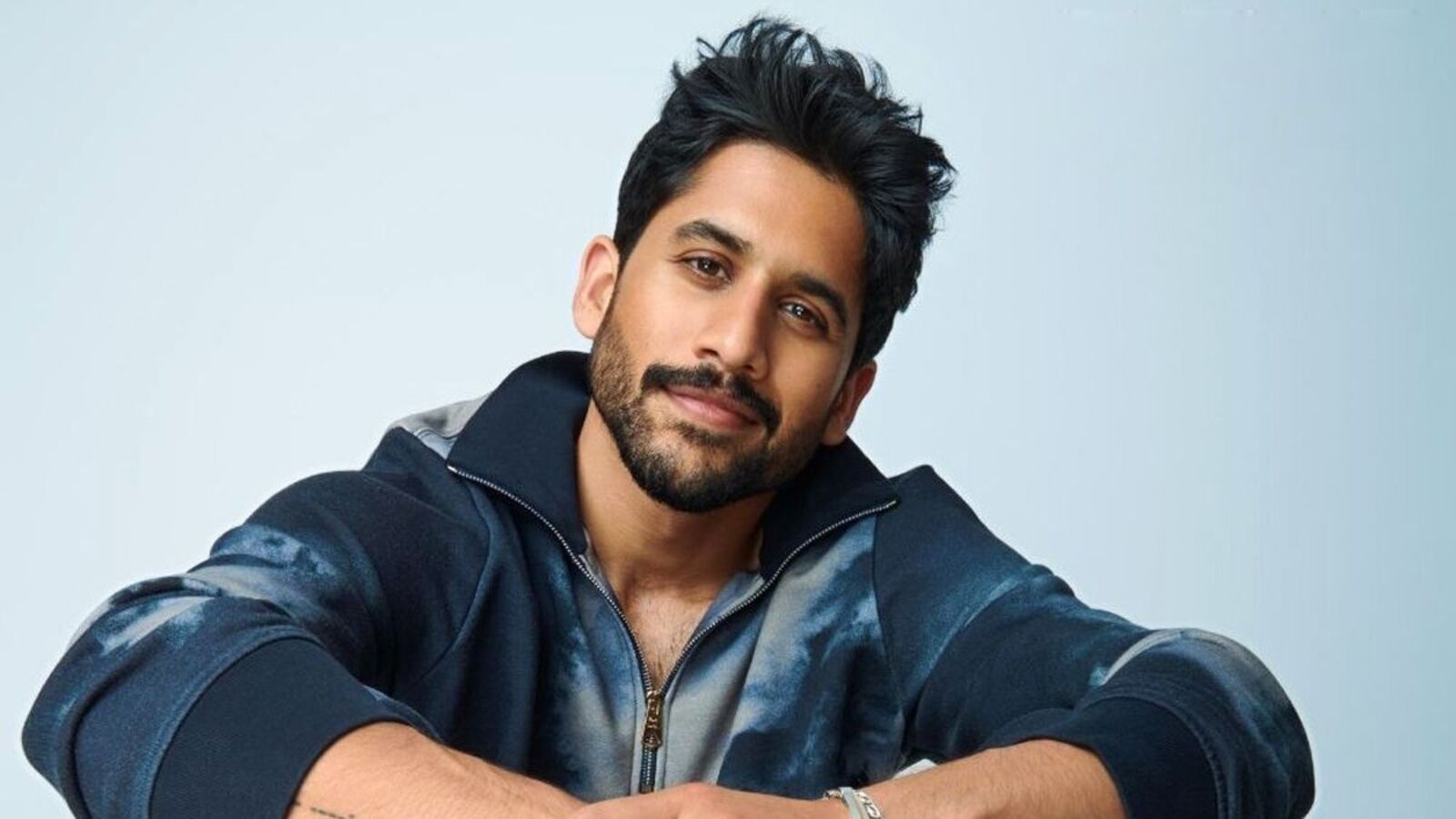 తెలుగు పొలిటిక‌ల్ థ్రిల్ల‌ర్ వెబ్‌సిరీస్‌లో నాగ‌చైత‌న్య - క్లారిటీ ఇచ్చిన డైరెక్ట‌ర్ - ఆ చైత‌న్య వేరు అంటూ ట్వీట్‌