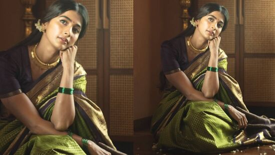 రెట్రో సినిమా మే 1వ తేదీన విడుదల కానుంది. తమిళంతో పాటు తెలుగునూ ప్రేక్షకుల ముందుకు రానుంది. ఈ చిత్రంలో మేకప్ లేకుండా డీగ్లామర్ లుక్‍లో పూజా నటించారు. సూర్య హీరోగా చేసిన ఈ చిత్రానికి కార్తీక్ సుబ్బరాజ్ దర్శకత్వం వహించారు.