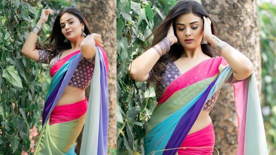 శ్రీముఖి నడుము అందాలు చూశారా? రంగురంగుల చీరలో ఈ హాట్ యాంకర్ మరింత సెక్సీగా కనిపిస్తోంది.